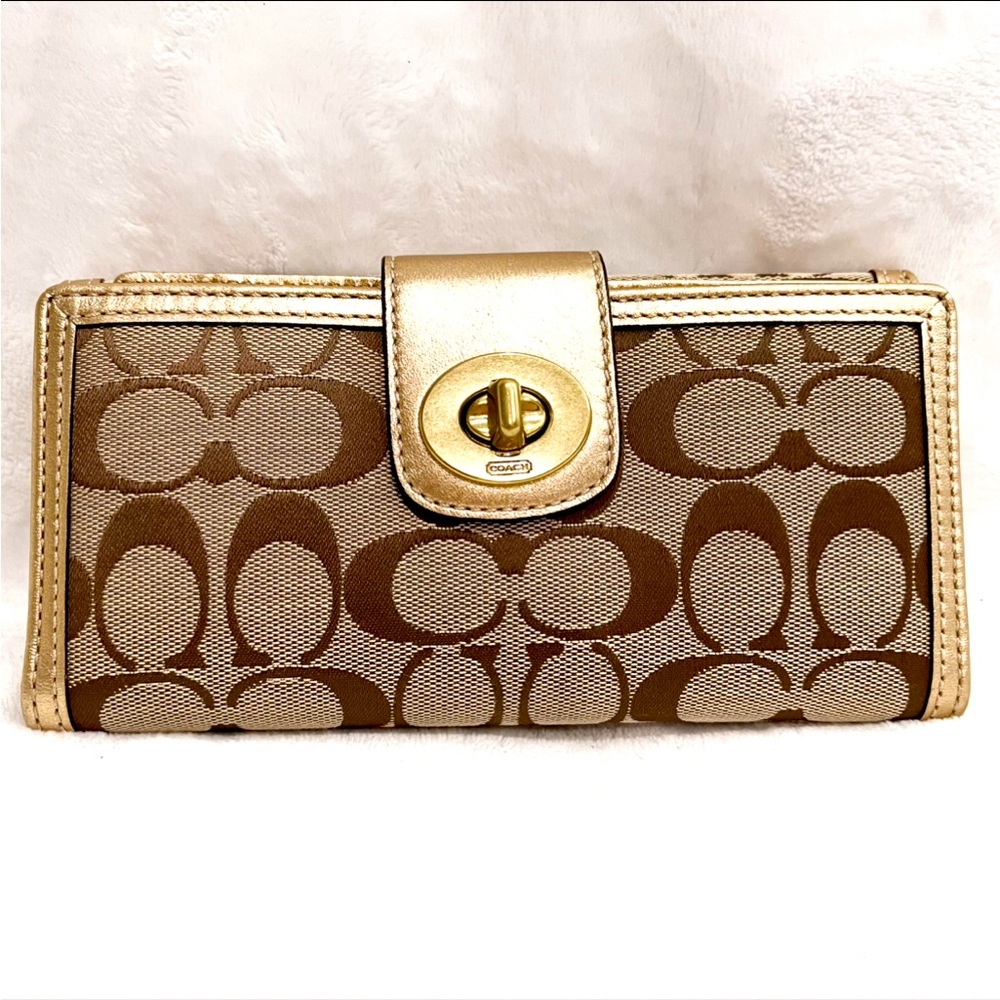 Coach Y2K NWT Penelope Gold Signature Jacquard Shoulder Bag with Wallet - Picture 10 of 16
